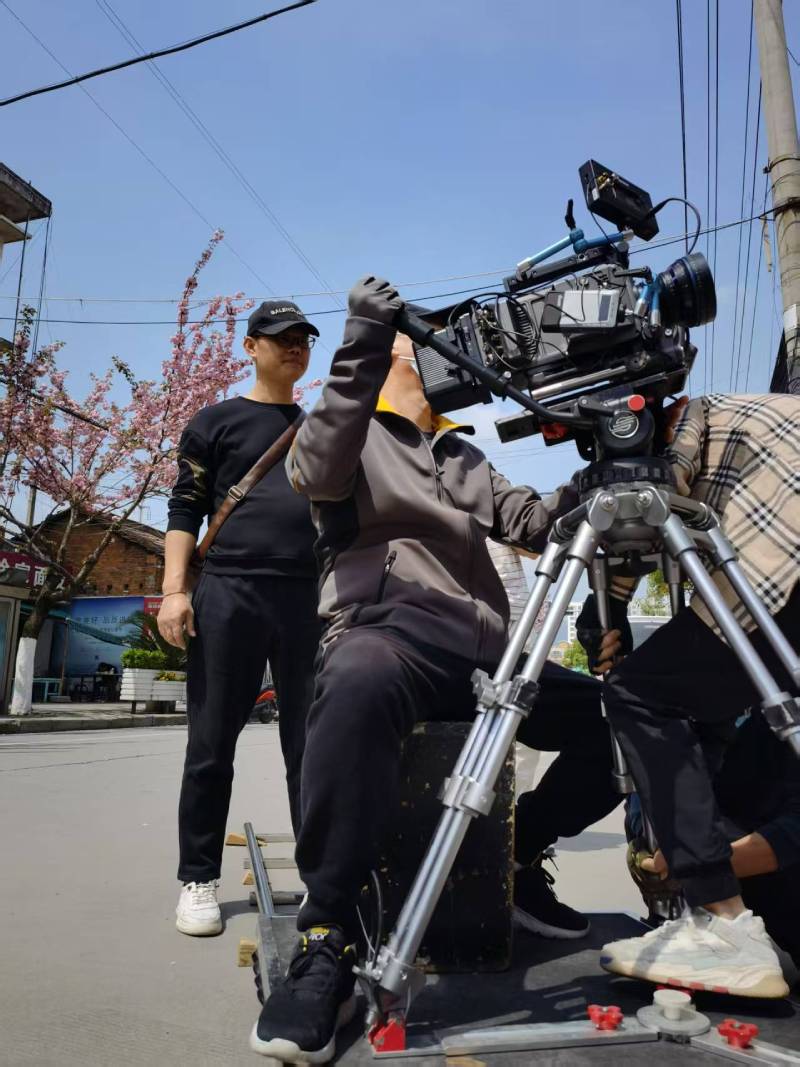 宁陕县广告片拍摄：快消品牌爆款之选，网感内容适配社媒传播！
